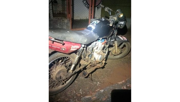 Quedas – Motocicleta sem cano de escape é apreendida pela PMPR